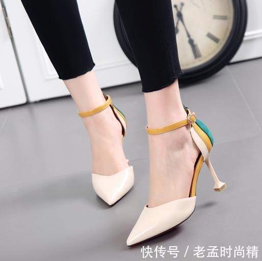 #媲美#女生就要穿高跟鞋,修身显瘦,瞬间媲美白富美!