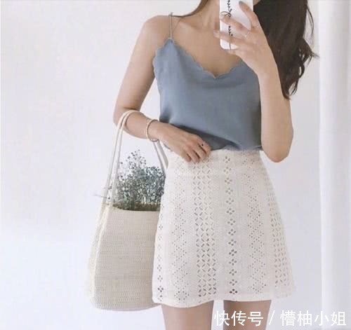 性感短裙穿搭经 大秀身材的曲线