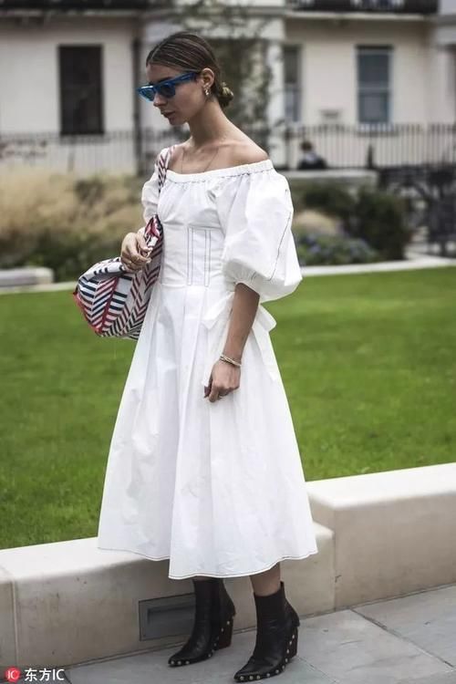 夏天就要拉仇恨 露肩装的诱惑谁都可以有！