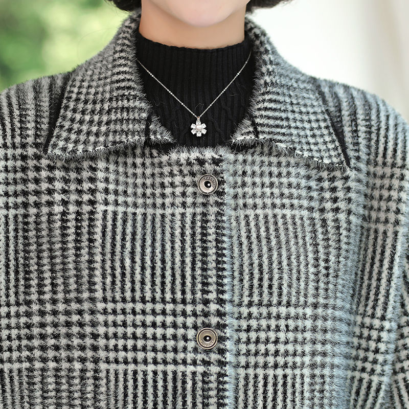 60后女人千万别打扮的太老气!多穿这几款妈妈装，气质显年轻