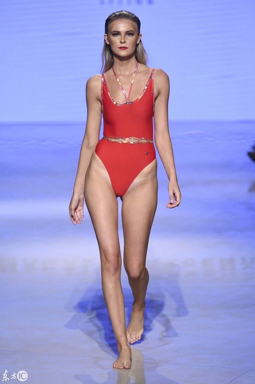 2019年迈阿密时装周游泳MAGALII ARAVENA集合