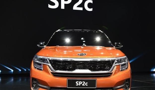  『空间』外观科技感强烈，1.5T+CVT，空间宽敞，10万级SUV还看啥合资车