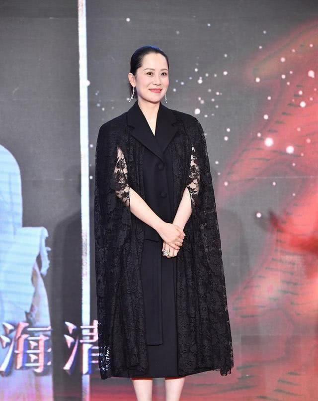  「格子西装」今年春季流行服饰分析,准备买卖衣服都进来