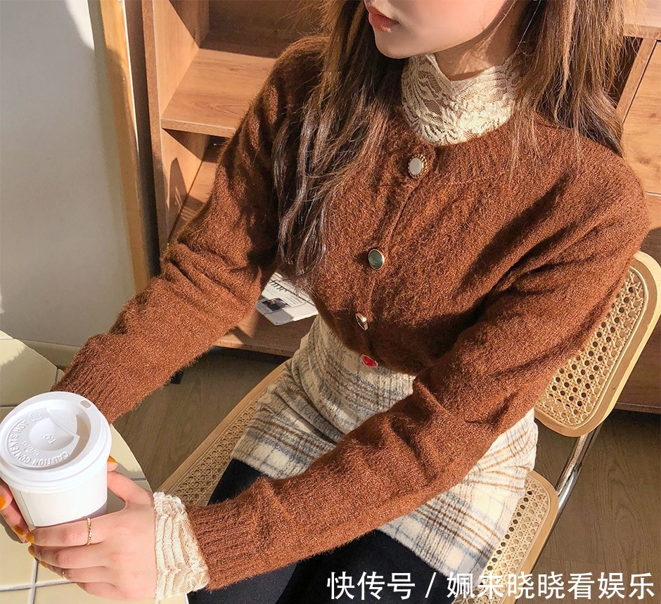  model：Korean model套装搭配图集第九十三篇