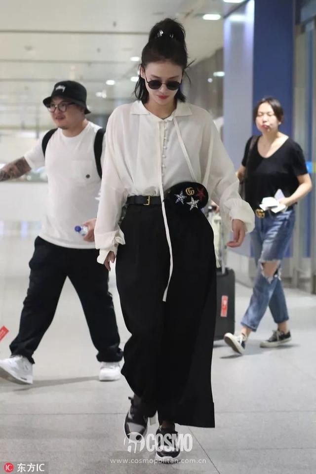 时髦办｜马思纯宣传新电影，上演了一场时装秀啊这是！