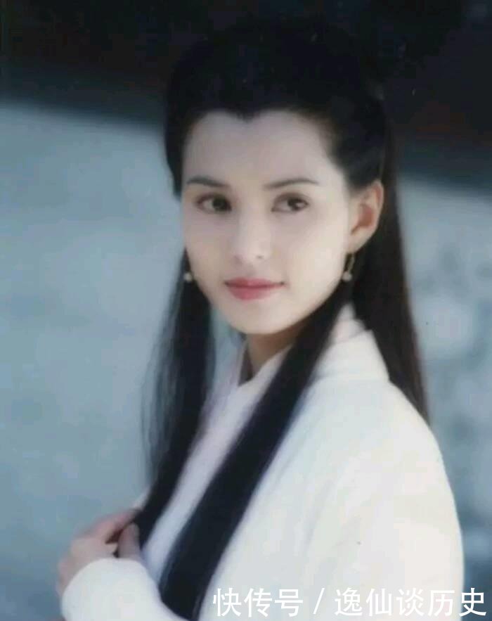 [女星]不戴任何发饰的古装女星，杨幂60分，赵丽颖70，最后一位满分