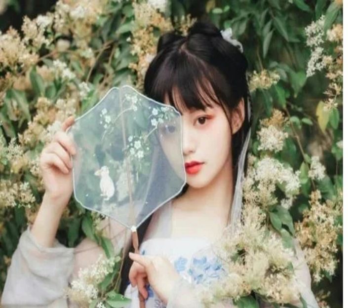  【穿衣】女神都有出尘的气质,关键在于穿衣打扮的诀窍