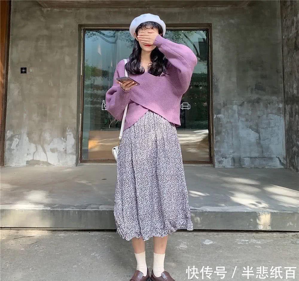  [玛丽珍鞋]卫衣＋帆布鞋，连衣裙＋运动鞋，今春必备的4双鞋子搭配，时髦显高美翻了！