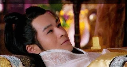  [马芳铃]男主“失身于女人”的5部剧，朱一龙一部，陈伟霆一部，全部看过请举手