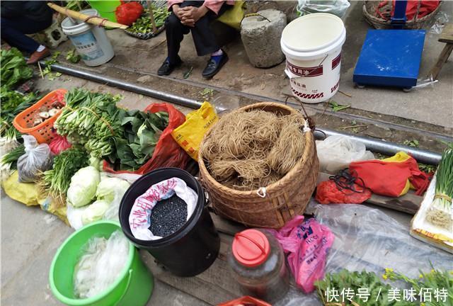 农村大集上最让人稀罕的几样, 手艺人的老物件年轻人有几个认识