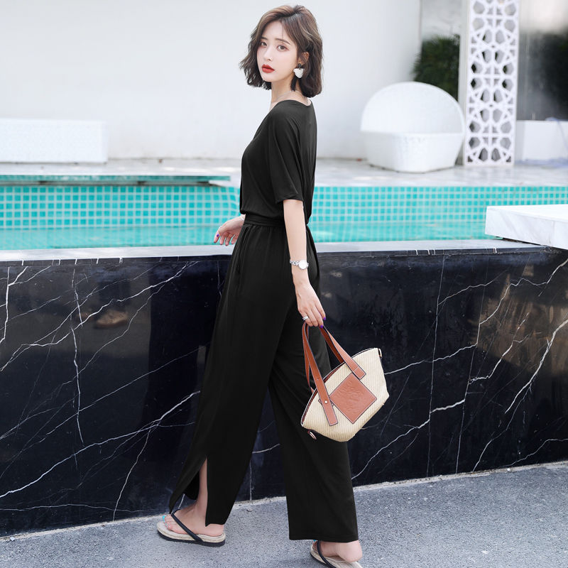 想不到竟这么迷人,美的我一愣一愣,因阔腿裤套装美的搭配