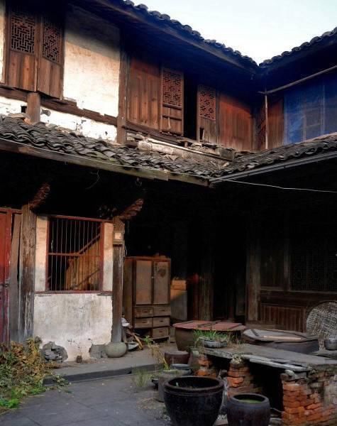「水缸」中国人院子里最应该摆这样东西