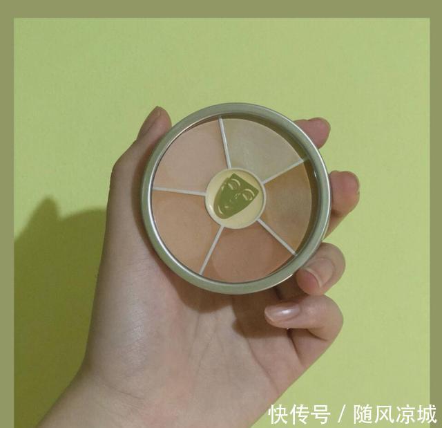  遮瑕产品■遮瑕越遮越明显？不如看看它们，这些遮瑕让底妆超能打！