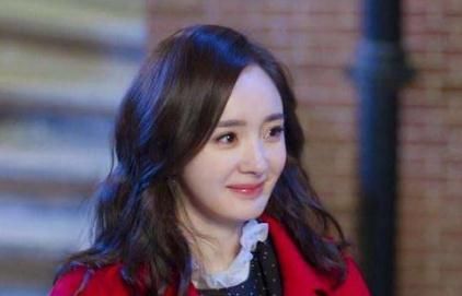 杨幂“野花香”三观不正？冯小刚说的这句话才是雷人，网友：真脏