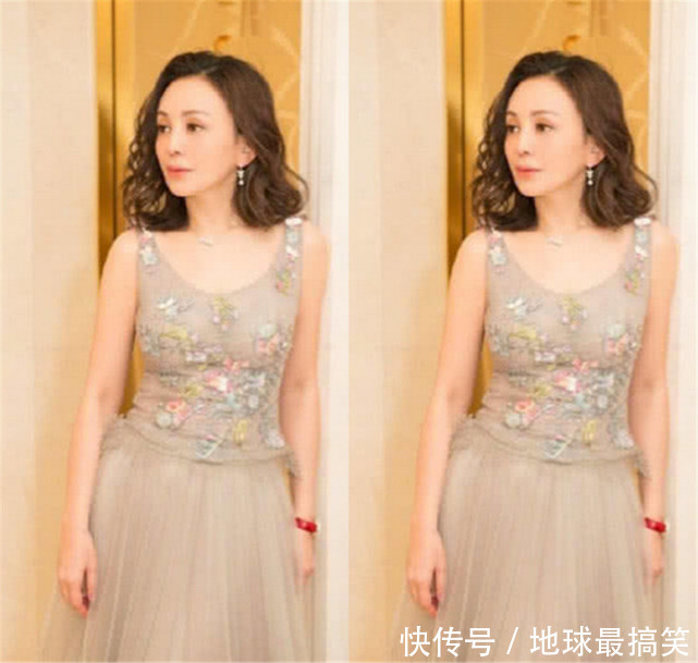 48岁雪姨不服老，穿仙女裙好似20岁少女，网友：吃了防腐剂吧