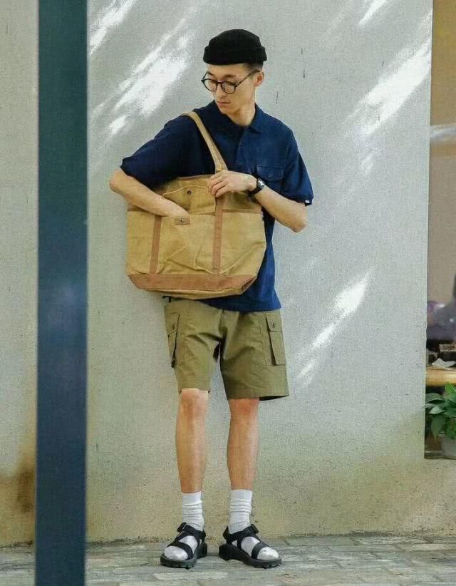 「纸质笔记本」男生背包就娘炮,你是不是对包有什么偏见?