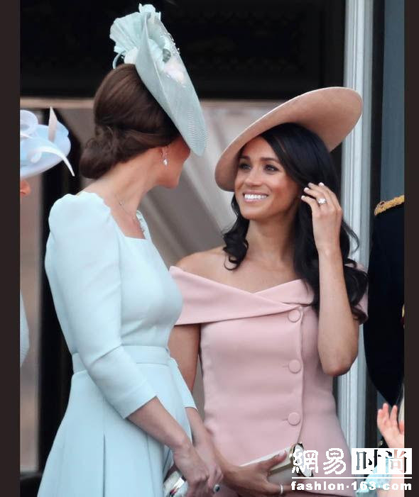 梅根花钱如流水?两月穿的衣服等于凯特一年置装费