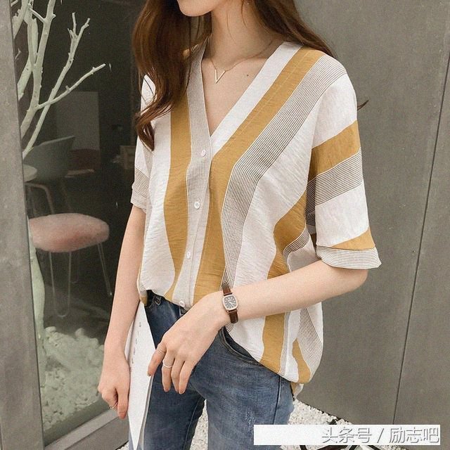 谁说胸大的女人不好看，看看这些你就明白了