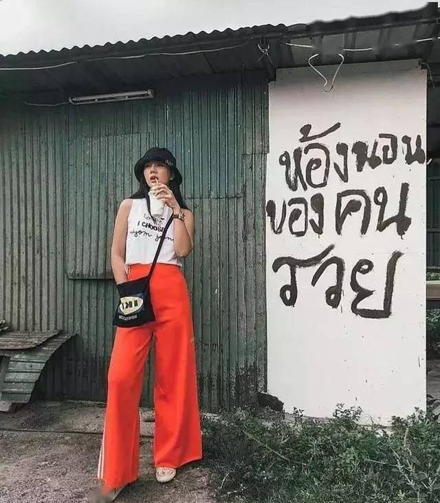  【高级】穿短上衣，时髦又减龄，谁穿高级！