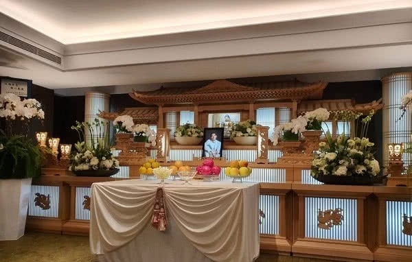 高以翔遗照曝光笑容灿烂温柔