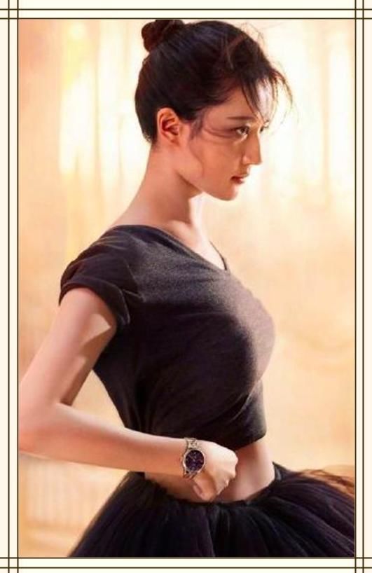 刘亦菲的未修图简直没眼看，网友:她现在就像泡得发肿的白面馒头