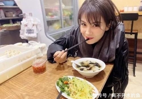  「综合」颧弓与泪沟的综合修饰，一个拯救脸型bug的神奇高光点
