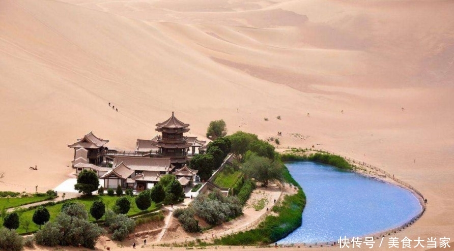 6天5夜旅游攻略，带你玩遍大西北，不要只知道青海的茶卡盐湖