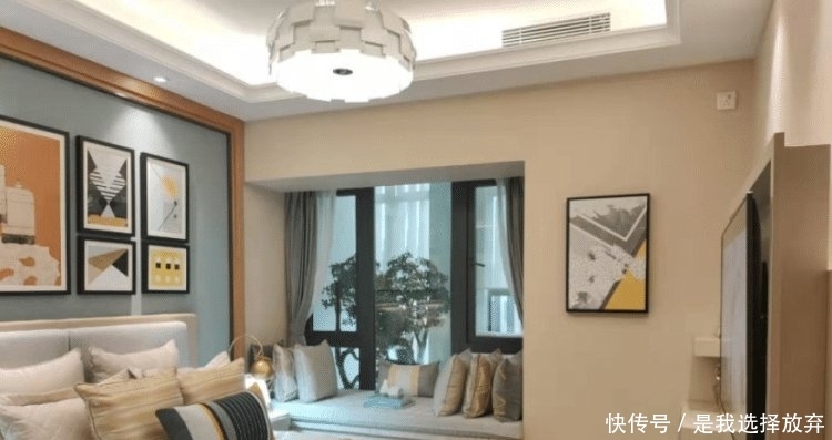 参观:参观90㎡两居室样品房, 时尚清新的精装效果, 以后买房也要这么装