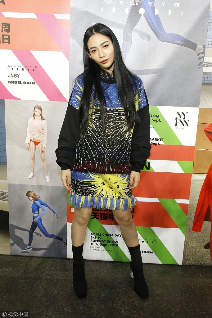 2019春夏纽约时装周：90后中国设计师 Angel Chen秀 街舞选手陈妍