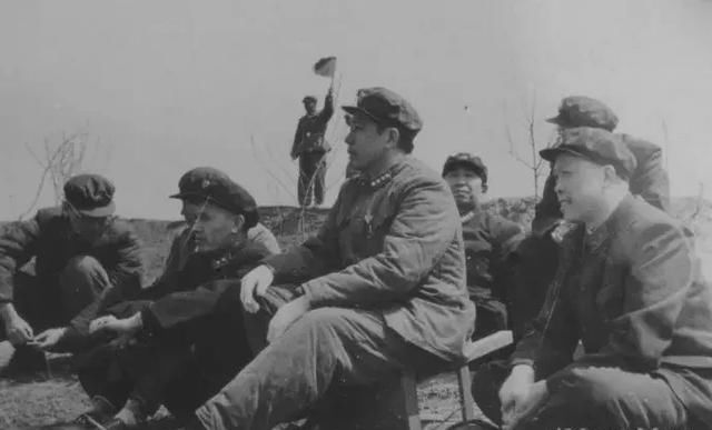 开国将军到农民家吃饭，看到桌上这样的菜，立马掉头走人