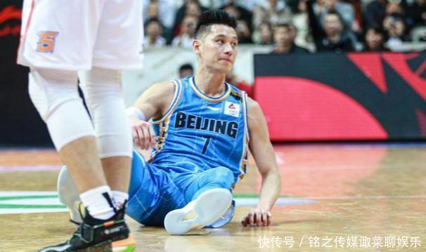 林书豪在cba什么时候打