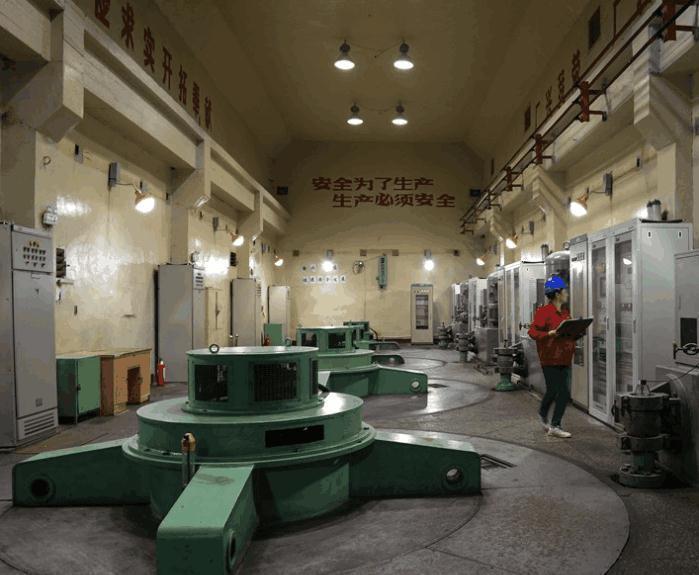 我国一座深藏在地下的水电站,秘密建设了20年才完工