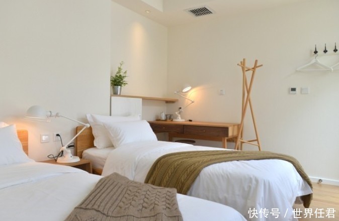 外出旅行,为什么聪明人从不选择住民宿?网友:藏着太多“猫腻”