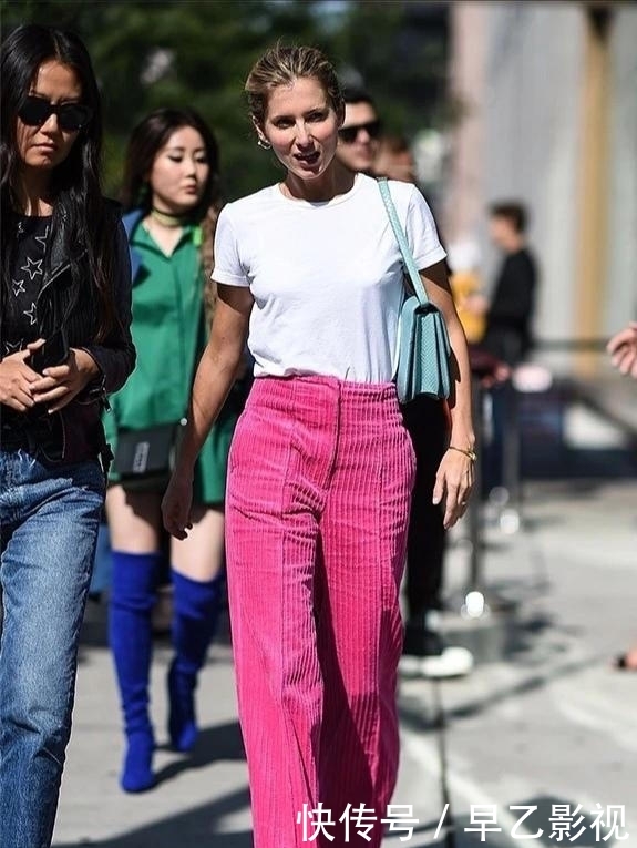  『成熟女性』2020流行色“公主粉”上线，时髦显白又高级，早穿早美！