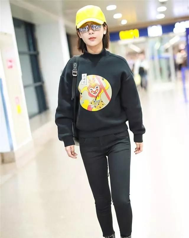  【鱿鱼衣的时】今春卫衣升级了!2020流行这么穿!