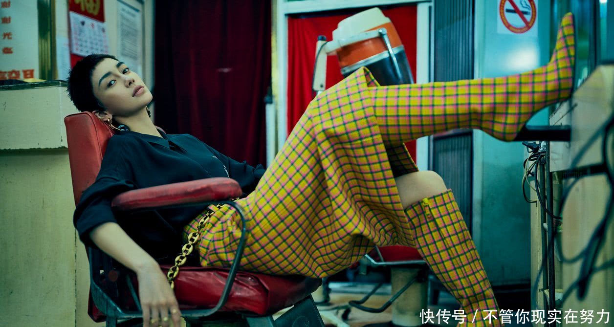 Baby寸头大片凸显精致五官 营造复古港风气场十足