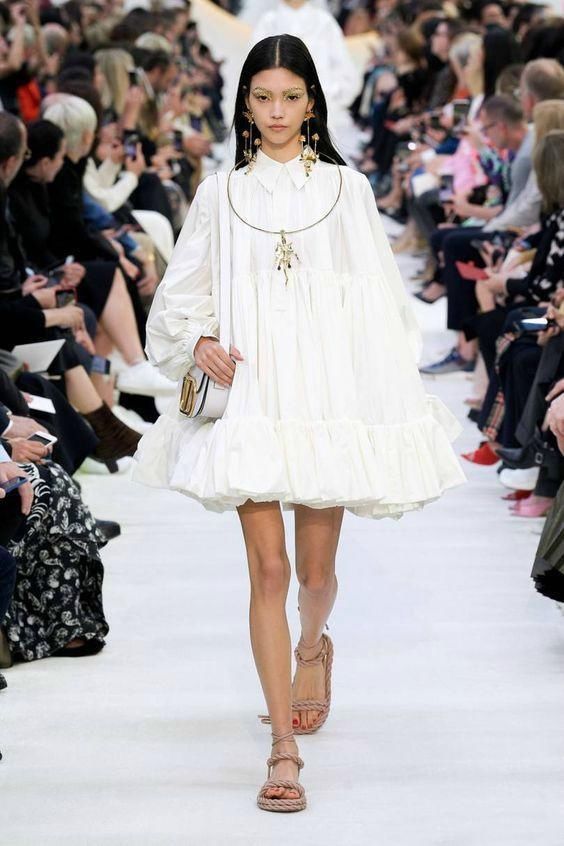  『时装周』2020秋冬时装周亚洲模特走秀TOP10，刘欢第9，贺聪成新晋国模之光