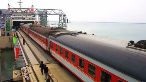  火车轮渡■广东到海南没有跨海大桥，火车是如何直通海南的，看