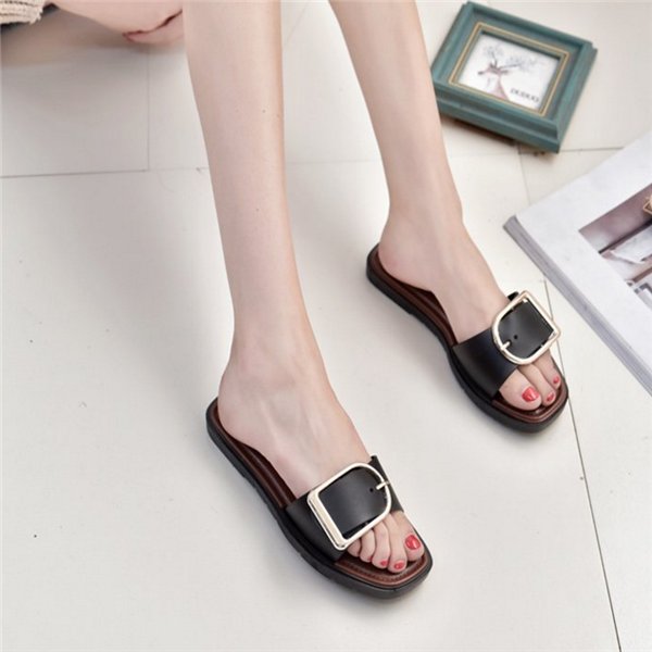 适合20-40岁女性穿的沙滩凉鞋，夏季有这几件就够了