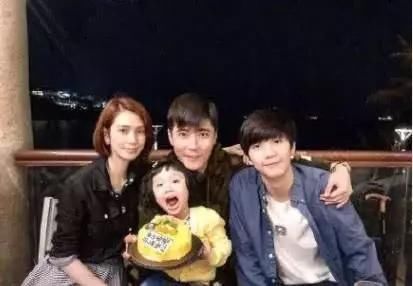 张、洪明星夫妇在缅甸小勐拉维加斯娱乐正面回应风波，粉碎谣言