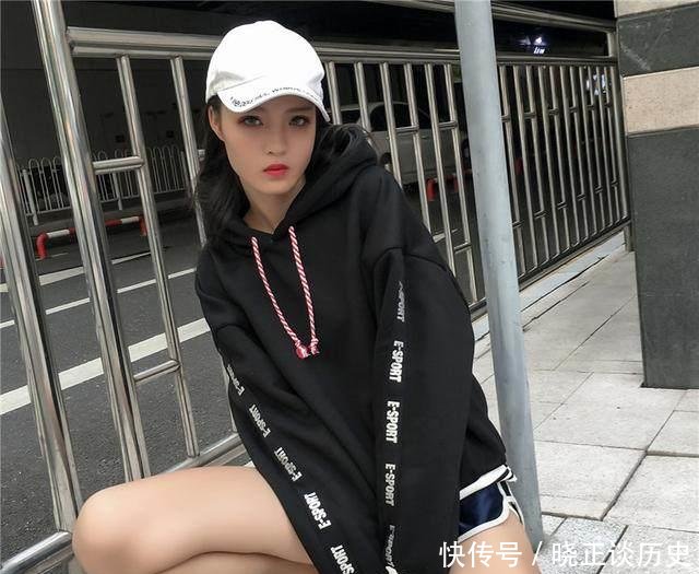  [原宿BF风加厚加绒长]经典不过时，潮流女生都爱这么搭配