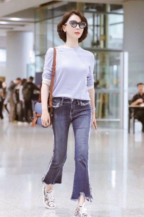 陈数身材真好，牛仔裤都能穿出18岁的味道，气质真绝了