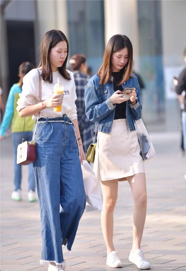 [展现出自己]抗冷的好闺蜜，了解如何穿衣搭配时尚潮流感，展示出自身的美