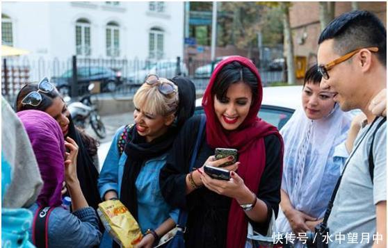 中国小伙去伊朗旅行,坐上当地摩托车,却被直接带回家?