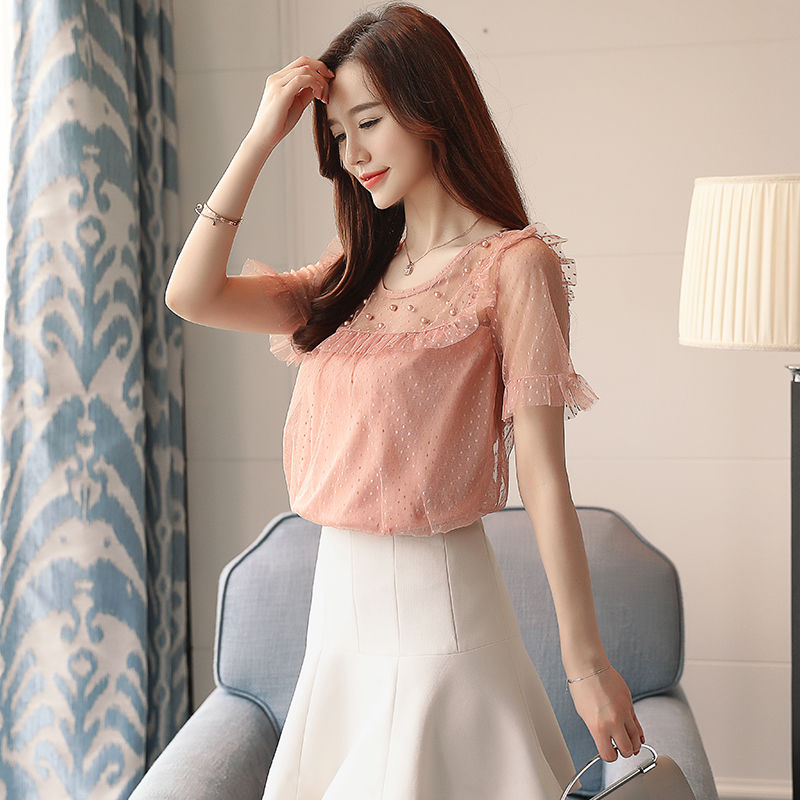 美女必备上衣,塑造纤细苗条身材,轻松捕获男人心