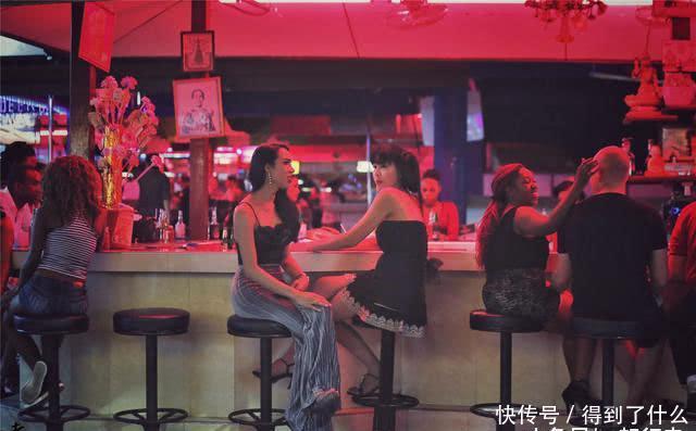 光鲜下的肮脏:芭提雅,这里充满了繁华和时尚,质朴又狂野