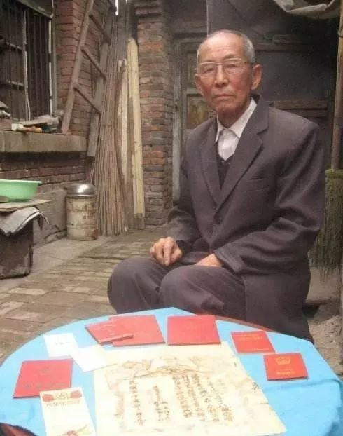 全国退役军人优抚对象明细，老兵已老！（战友传一下