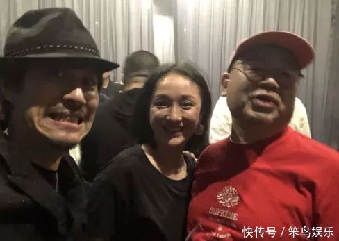 王菲现身嫣然派对