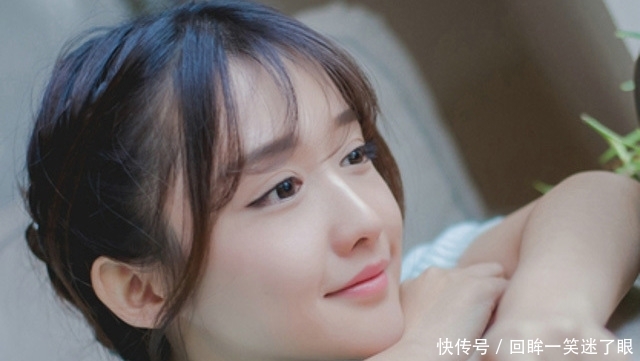  脸部■蜂蜜加它涂抹脸部，一周两三次轻松赶走黑色素，半个月恢复白净肌