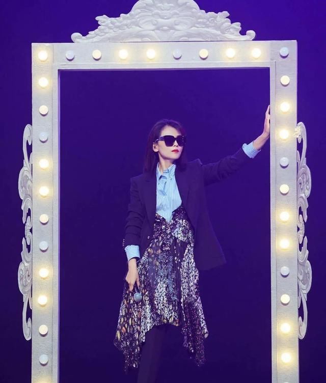 「ETRO」ETRO艾绰女装2020春夏时装系列:何为Punchline?